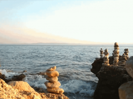 zen-stones-relaxing-naure-sounds